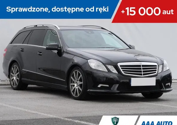 mercedes benz klasa e radomsko Mercedes-Benz Klasa E cena 50000 przebieg: 245079, rok produkcji 2010 z Radomsko